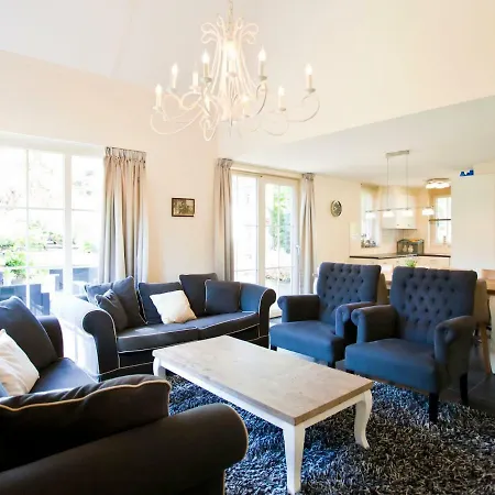 Holiday Droompark Beekbergen.40 * Oosterhuizen